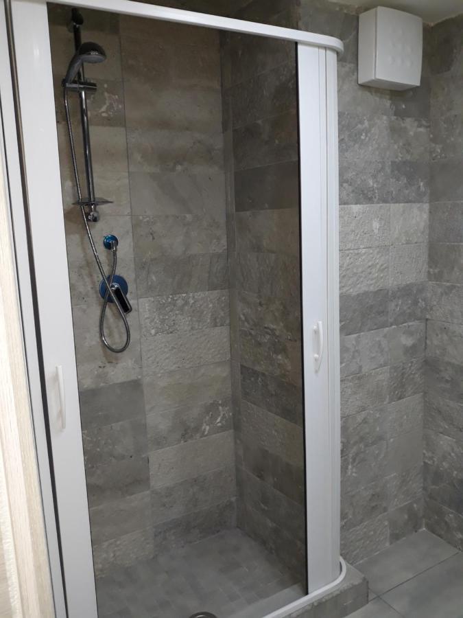Apartament Qui Family Neapol Zewnętrze zdjęcie