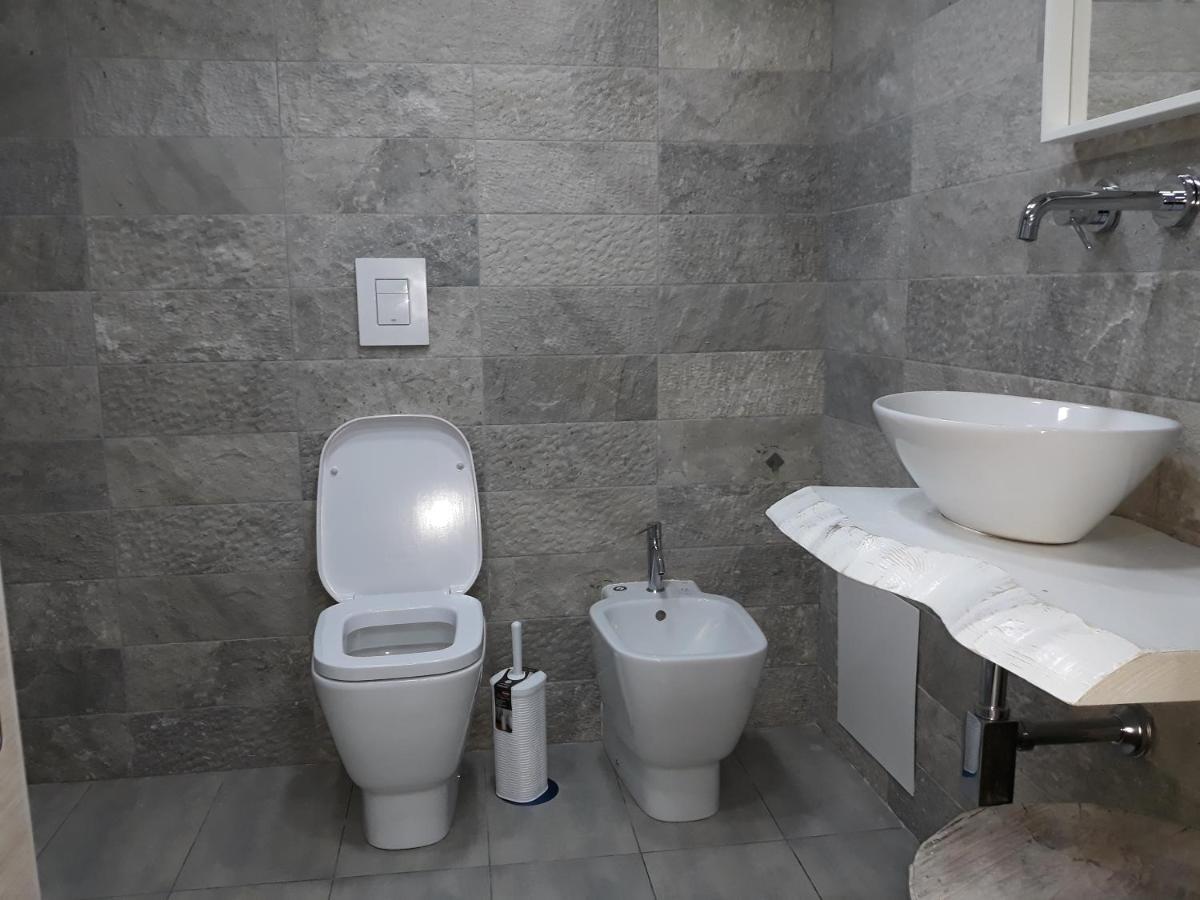 Apartament Qui Family Neapol Zewnętrze zdjęcie