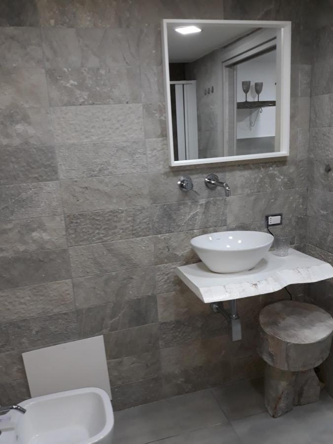 Apartament Qui Family Neapol Zewnętrze zdjęcie