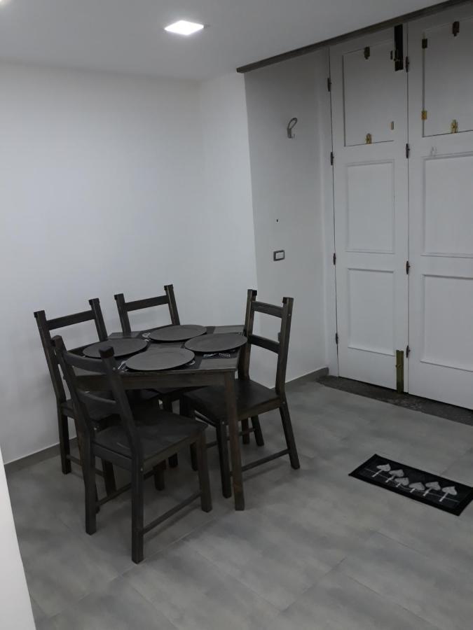 Apartament Qui Family Neapol Zewnętrze zdjęcie