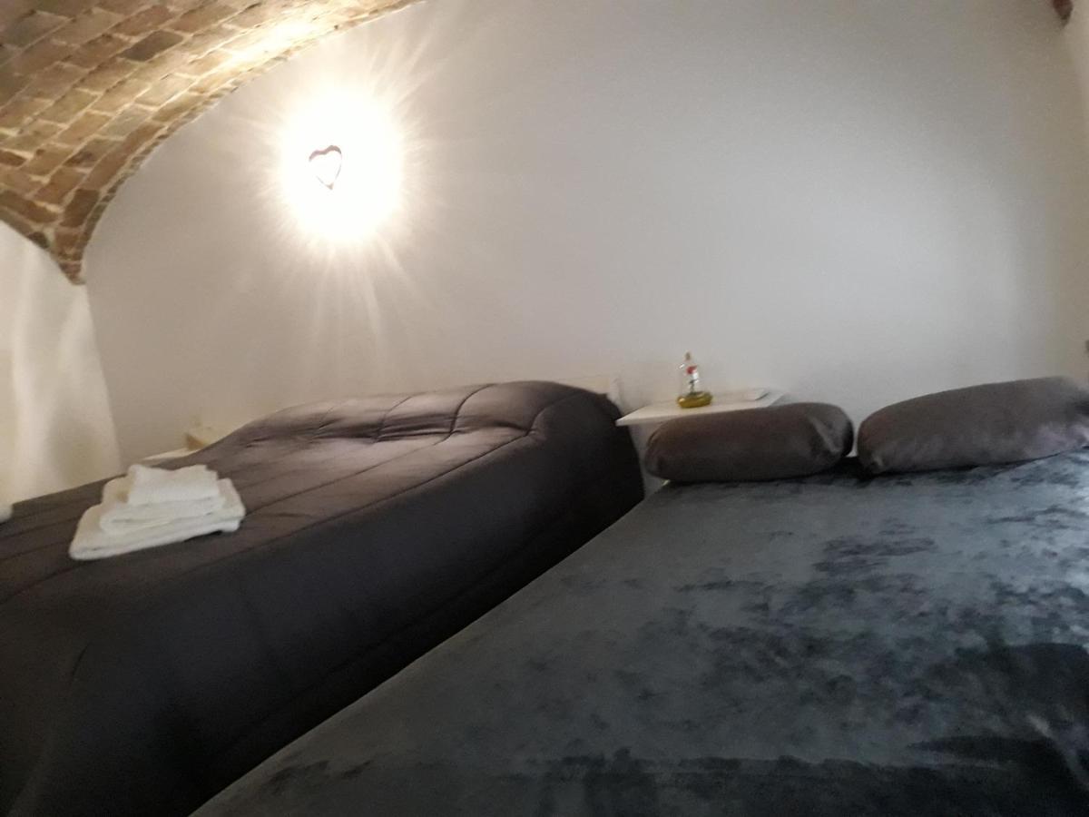 Apartament Qui Family Neapol Zewnętrze zdjęcie